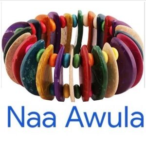 Naa Awula Unique Coconut Shell Stretch Bracelet